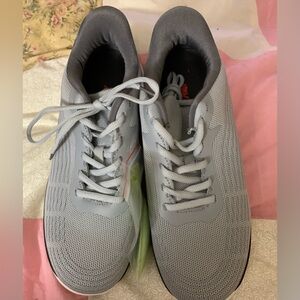 Amazon AOV Arch Gray Athletic Shoes for Women